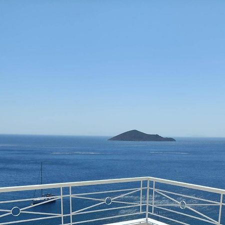 Infinity Blue Suite Panteli Eksteriør billede