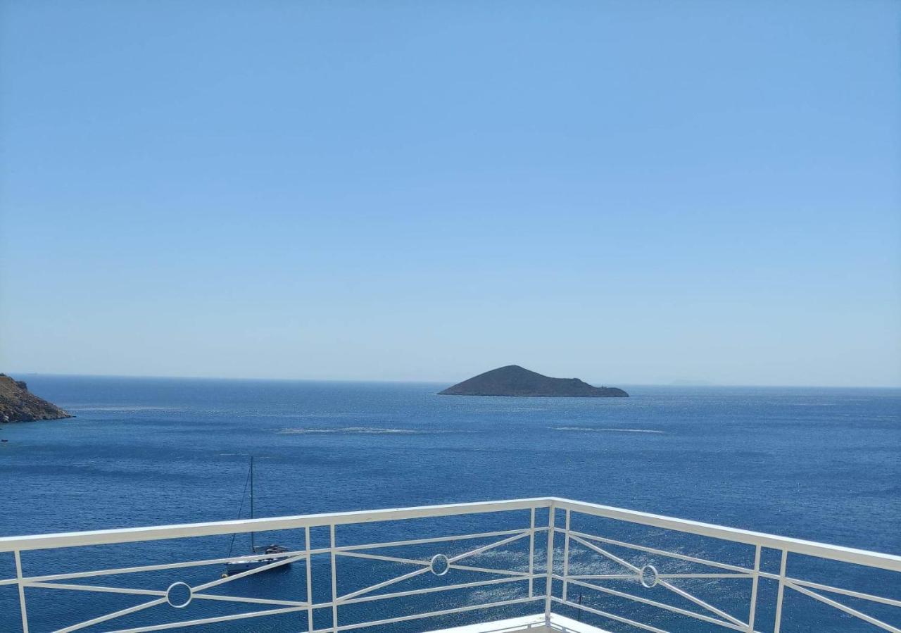 Infinity Blue Suite Panteli Eksteriør billede