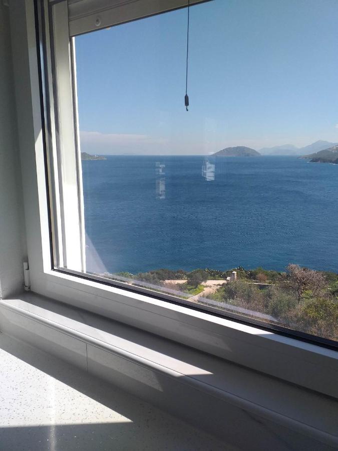 Infinity Blue Suite Panteli Eksteriør billede